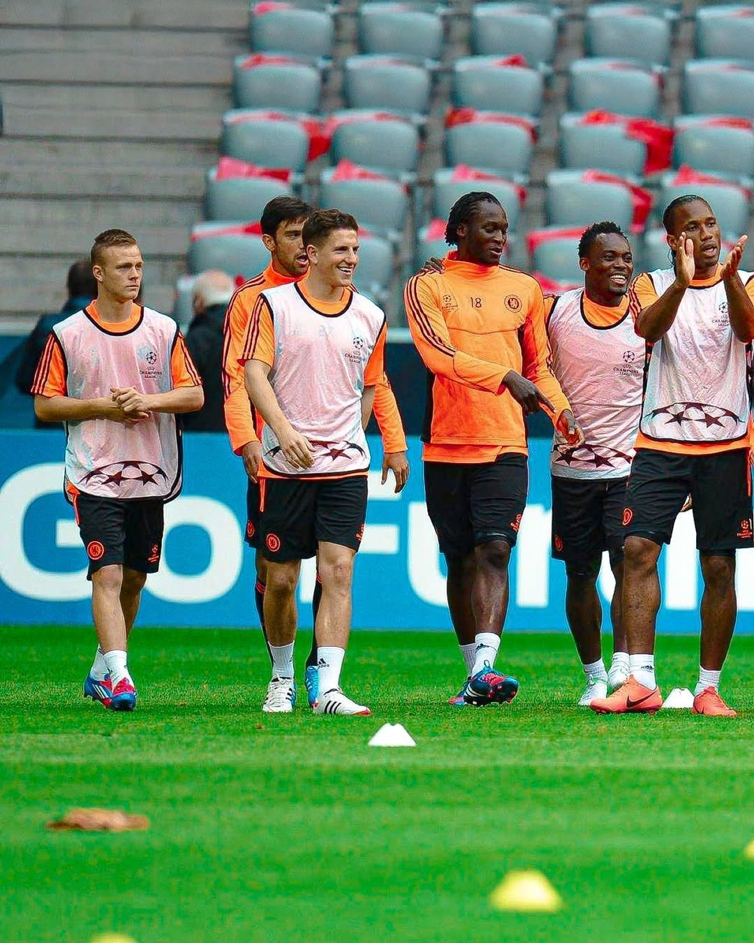 拜仁慕尼黑主场不敌英超球队，惨遭淘汰的简单介绍