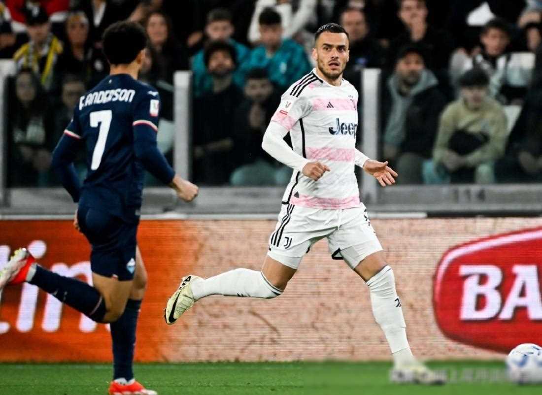 包含罗马备战意大利杯决赛：全力以赴追求冠军的词条