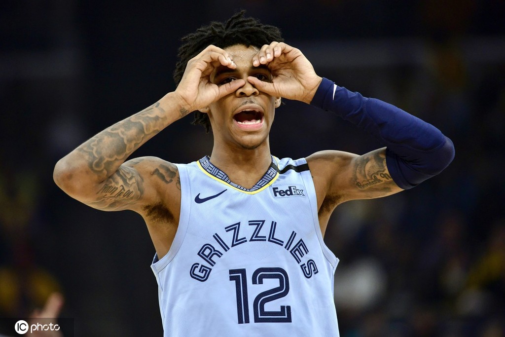 太阳主场压倒灰熊，继续领跑西部