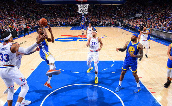 包含篮球之夜：太阳队惊险逆转战胜对手豪取五连胜的词条