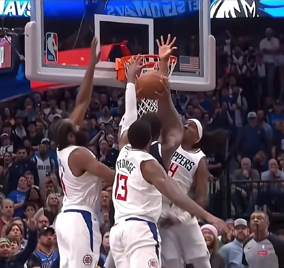 防守端表现出色的球队成功力保不败的简单介绍