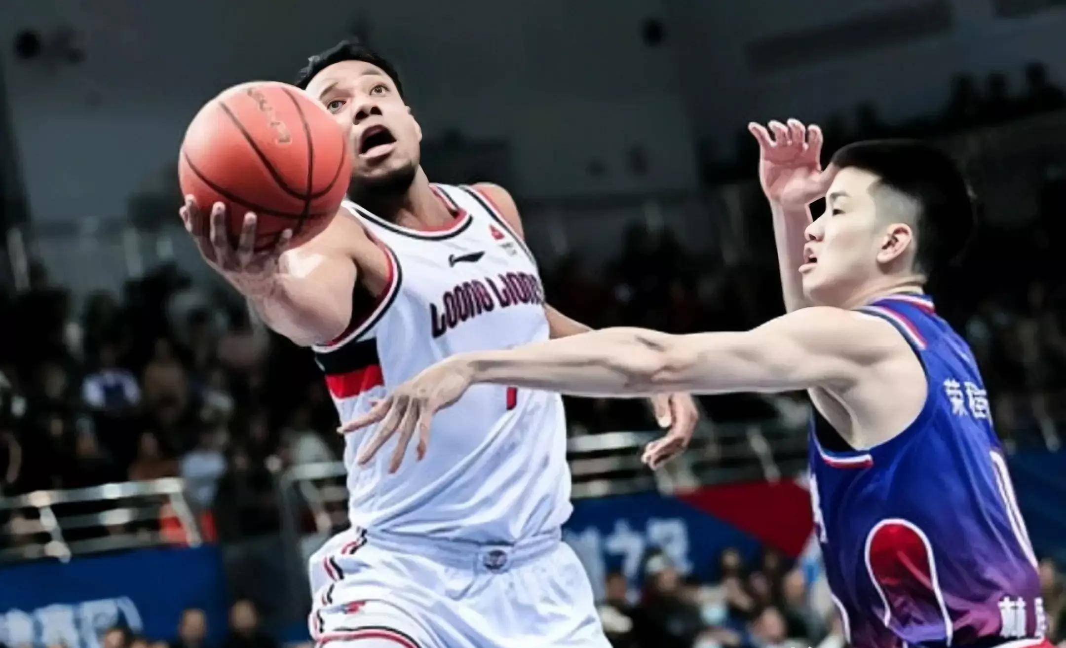 关于广东男篮大胜同曦，成功晋级半决赛的信息