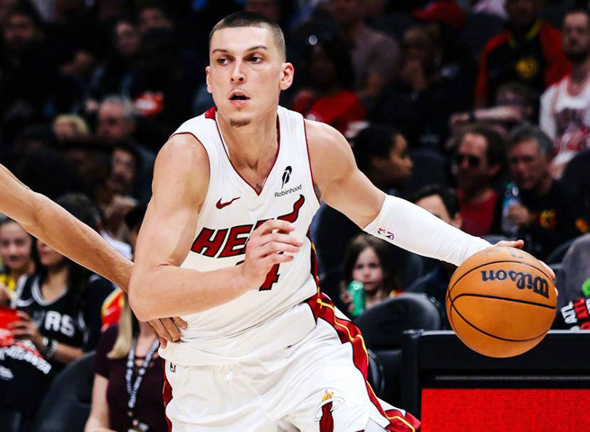 关于热火队首发球员伤愈复出，取得关键胜利的信息