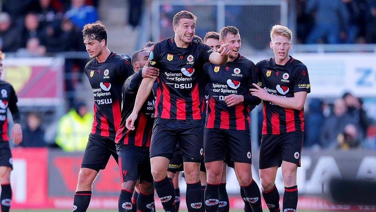 雷根斯堡球员训练决胜时刻，备战重头戏