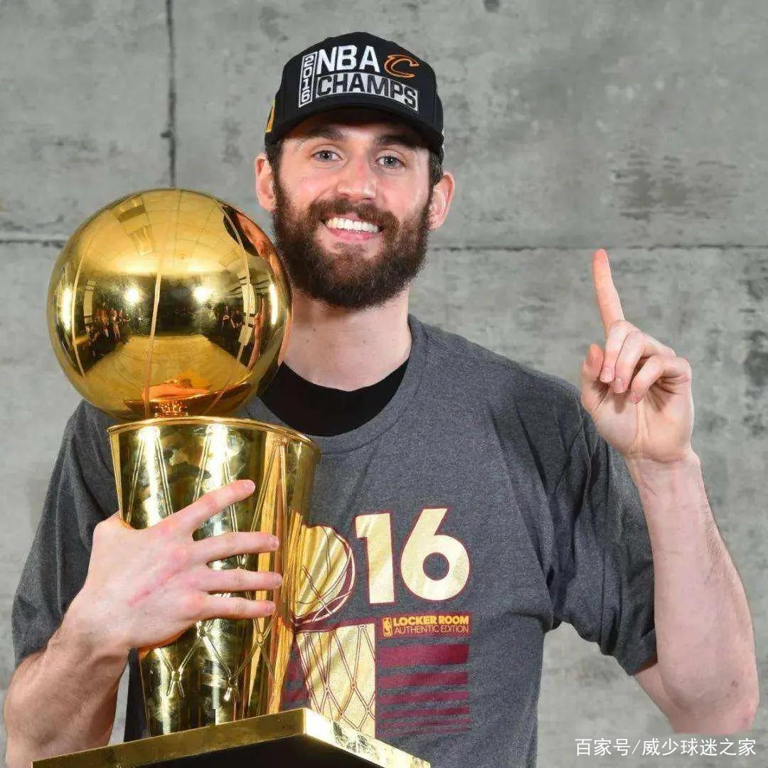 包含法兰克福球员状态回暖，有望迎来胜利的词条