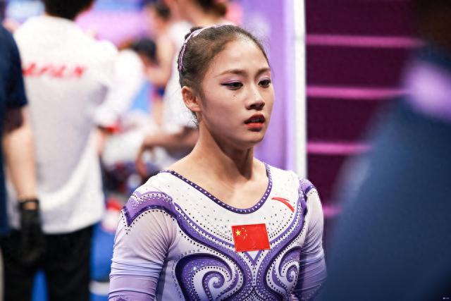 体操女子全能决赛中国选手摘金