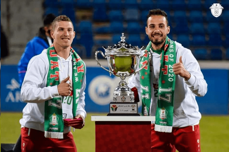 场上风起云涌，约旦球队在亚冠资格赛中坚守巅峰