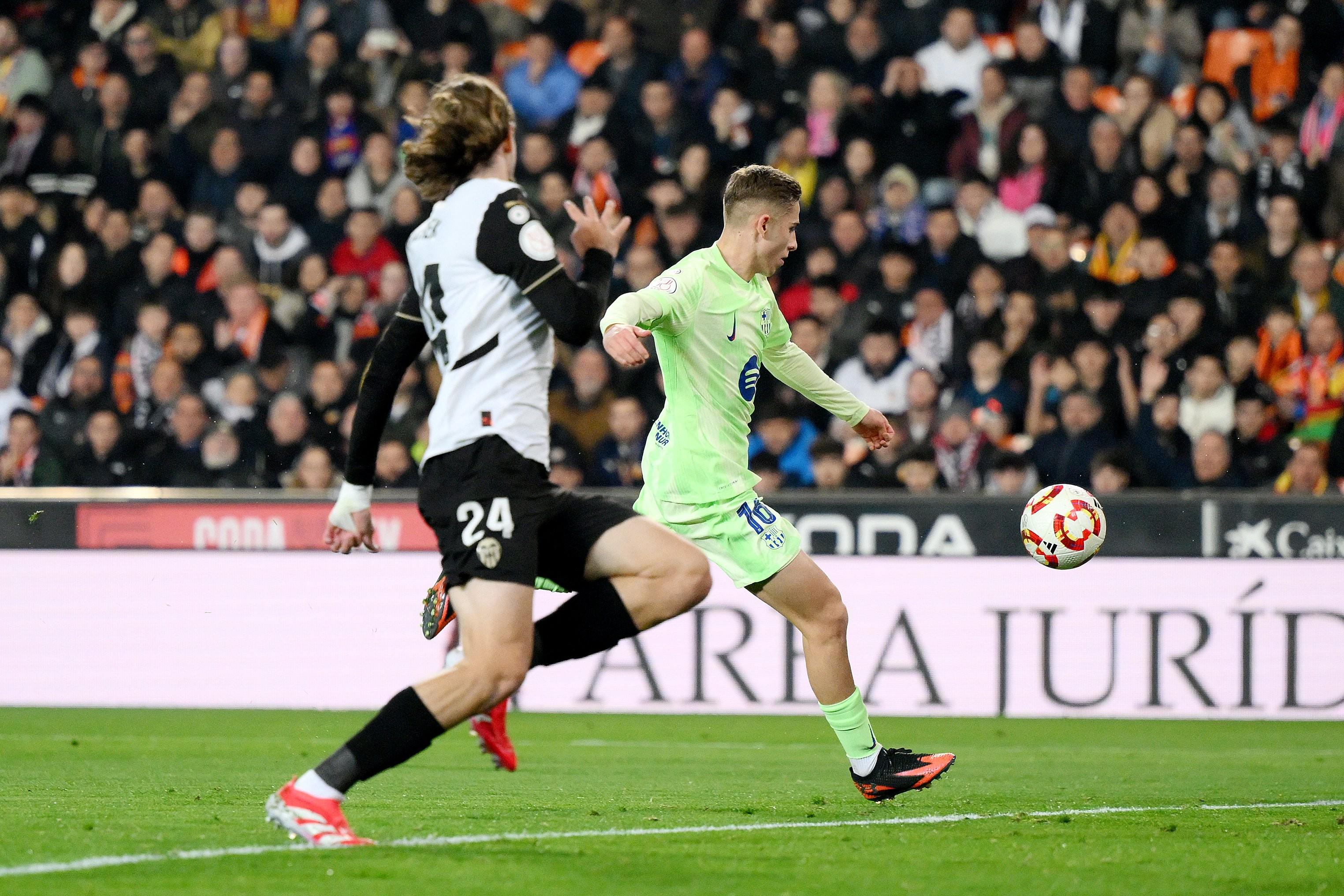 瓦伦西亚实现反击，球队换回胜利之路