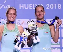 阿尔森篮球再夺冠，续写传奇辉煌