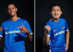 包含阿尔克马尔获胜，继续追赶领头羊位置的词条