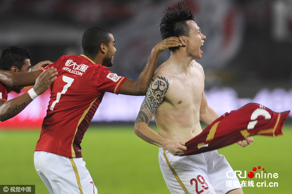 郜林破门，广州富力主场取得胜利