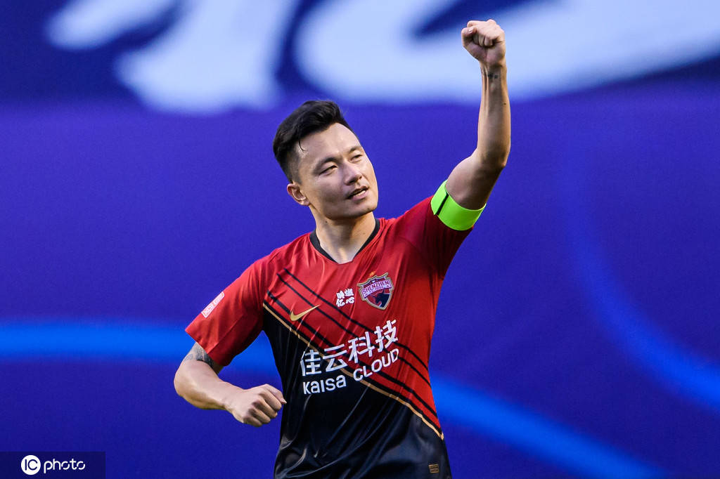 郜林破门，广州富力主场取得胜利