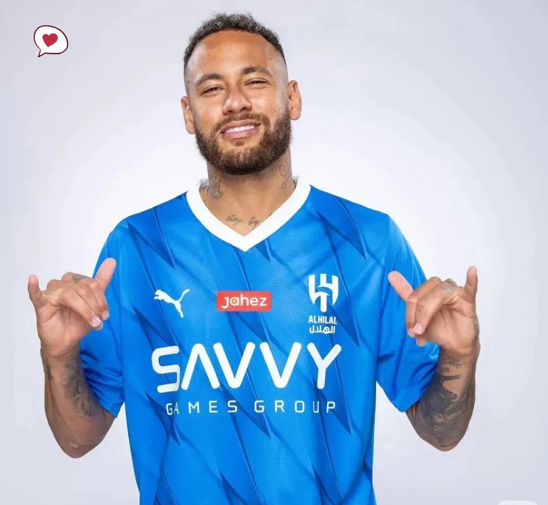 巴西球星内马尔在巴黎圣日耳曼踢球收入暴涨