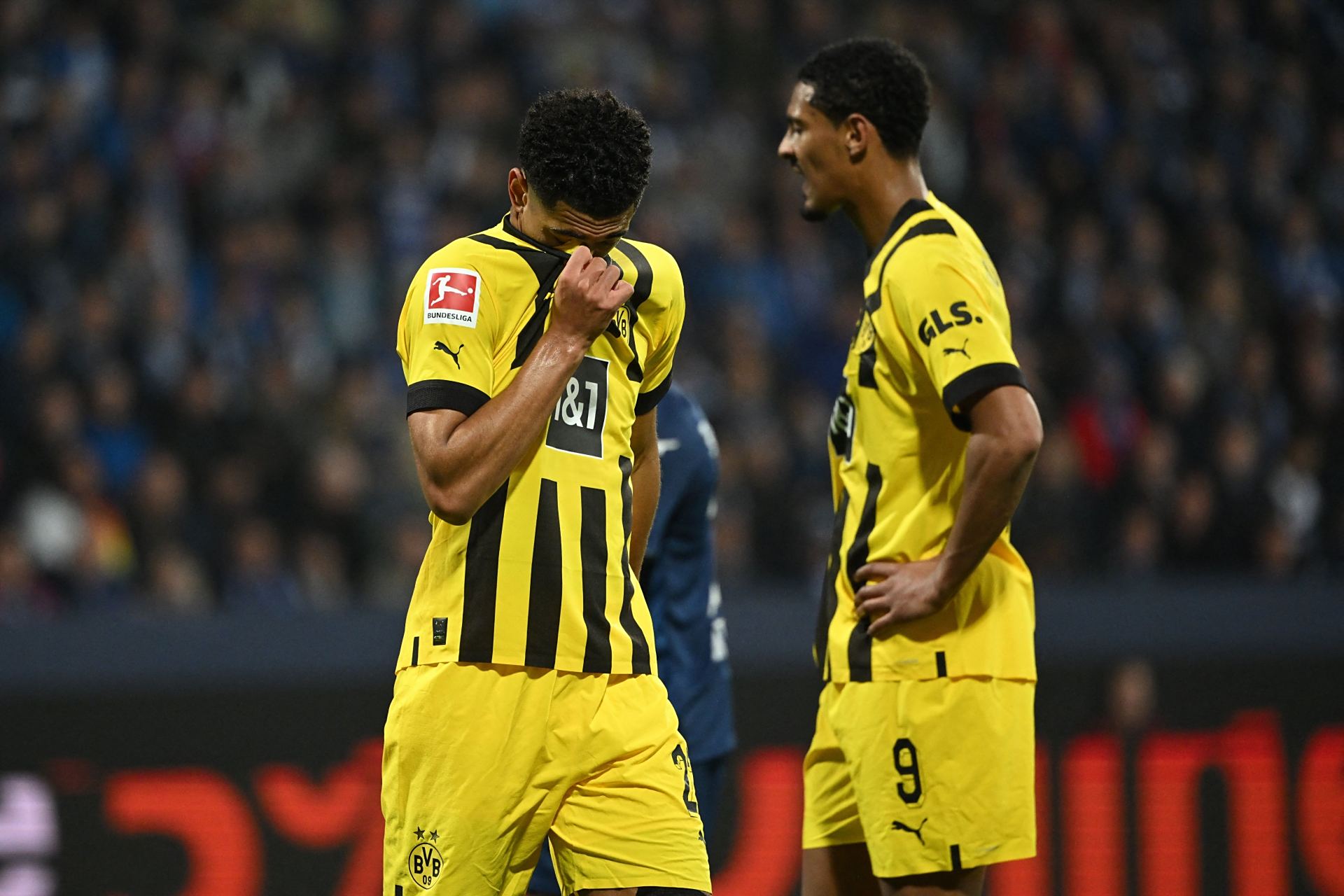 波鸿客场奋起，取得重要胜利稳住局势