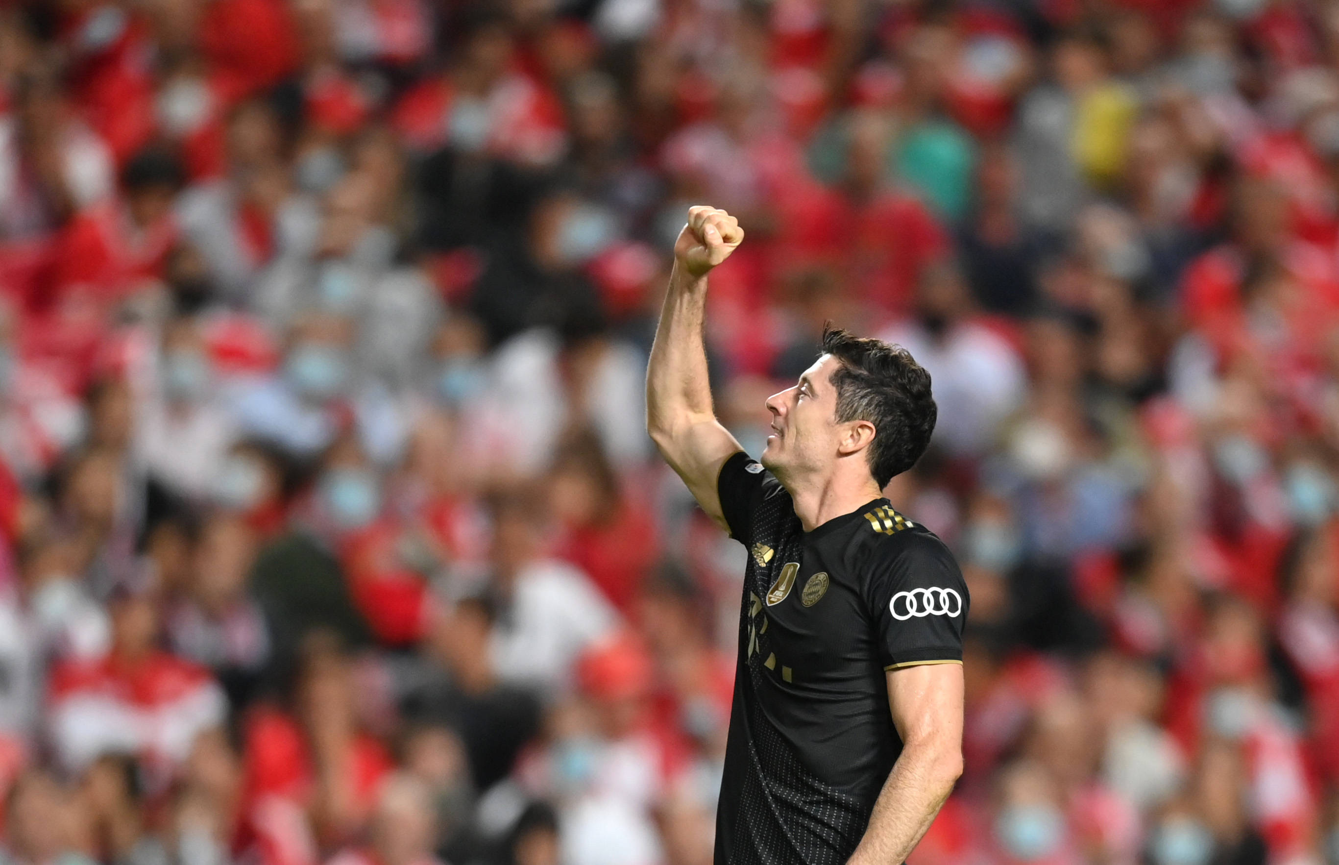 波鸿客场奋起，取得重要胜利稳住局势