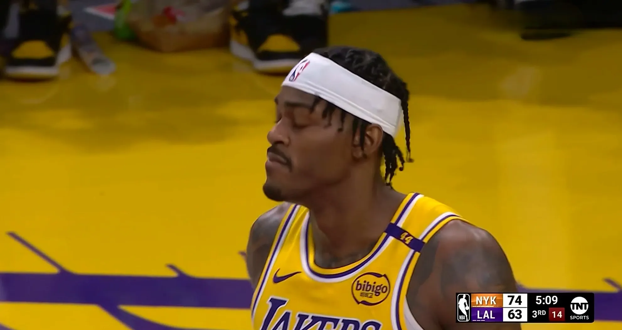 湖人防守端表现出色独得连胜