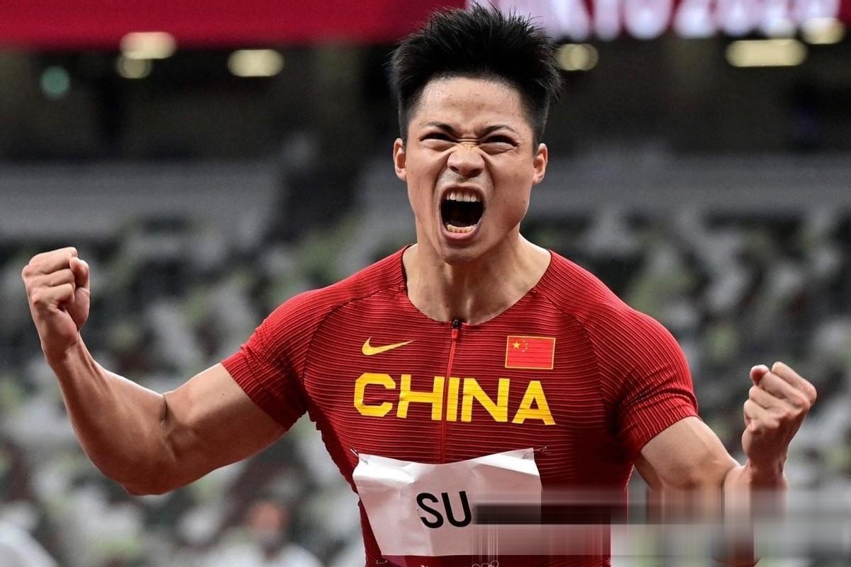 亚洲运动员再次刷新纪录，令人震惊一跃登顶