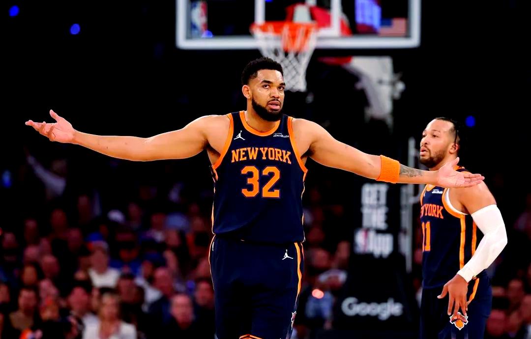 火箭队主力球员唐斯现身体弱恢复缓慢