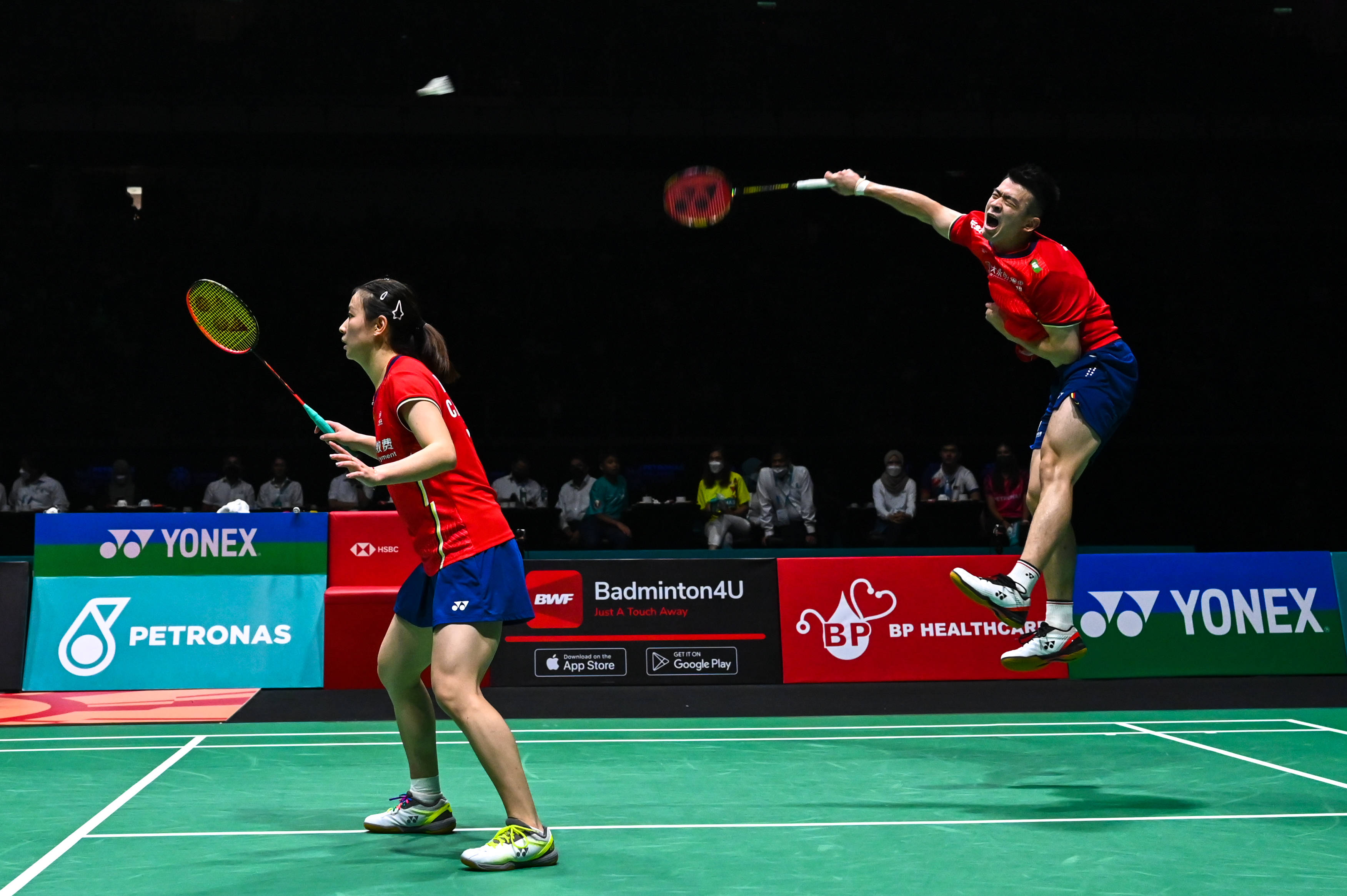 包含泰国队翻盘韩国队，安赛龙惊艳四座的词条